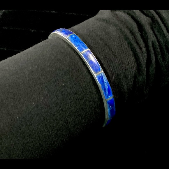 Vintage Native American Sterling Silver & Lapis Inlay Cuff Bracelet - Picture 5 of 10